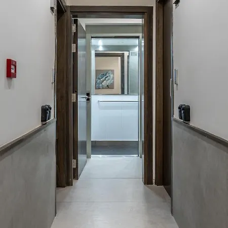 Appartement Well Located 12 With Kitchen And Backyard San Ġiljan